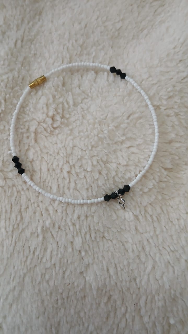 Chaines de chevilles, Perles de rocailles