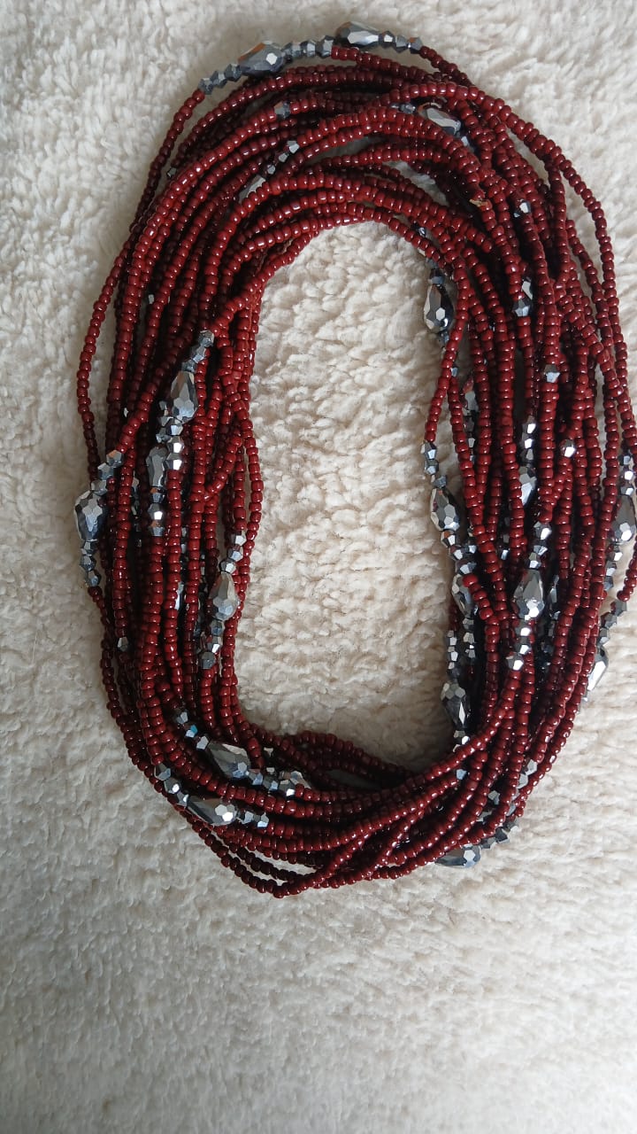 Baya, Bine Bine, Perles de reins