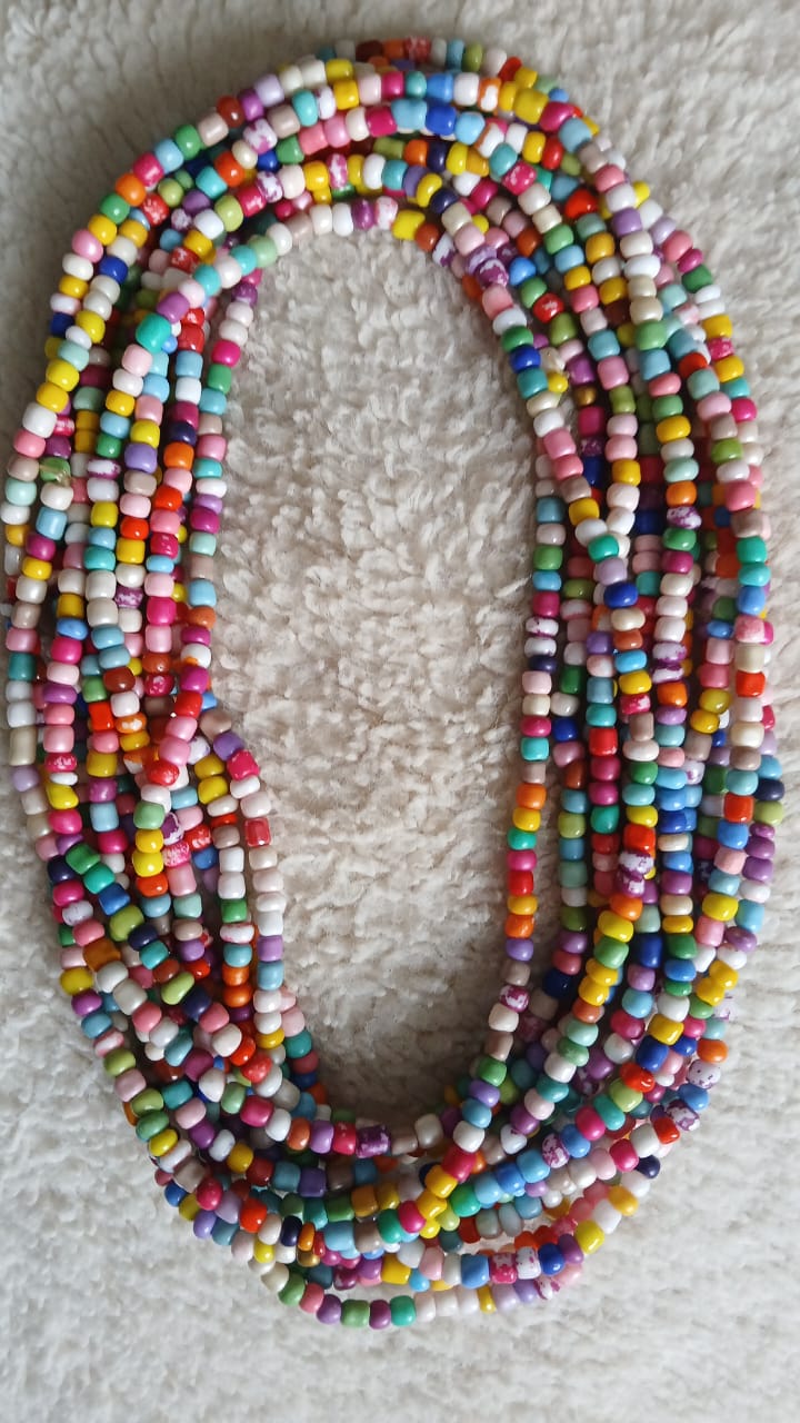 Baya, Bine Bine, Perles de reins